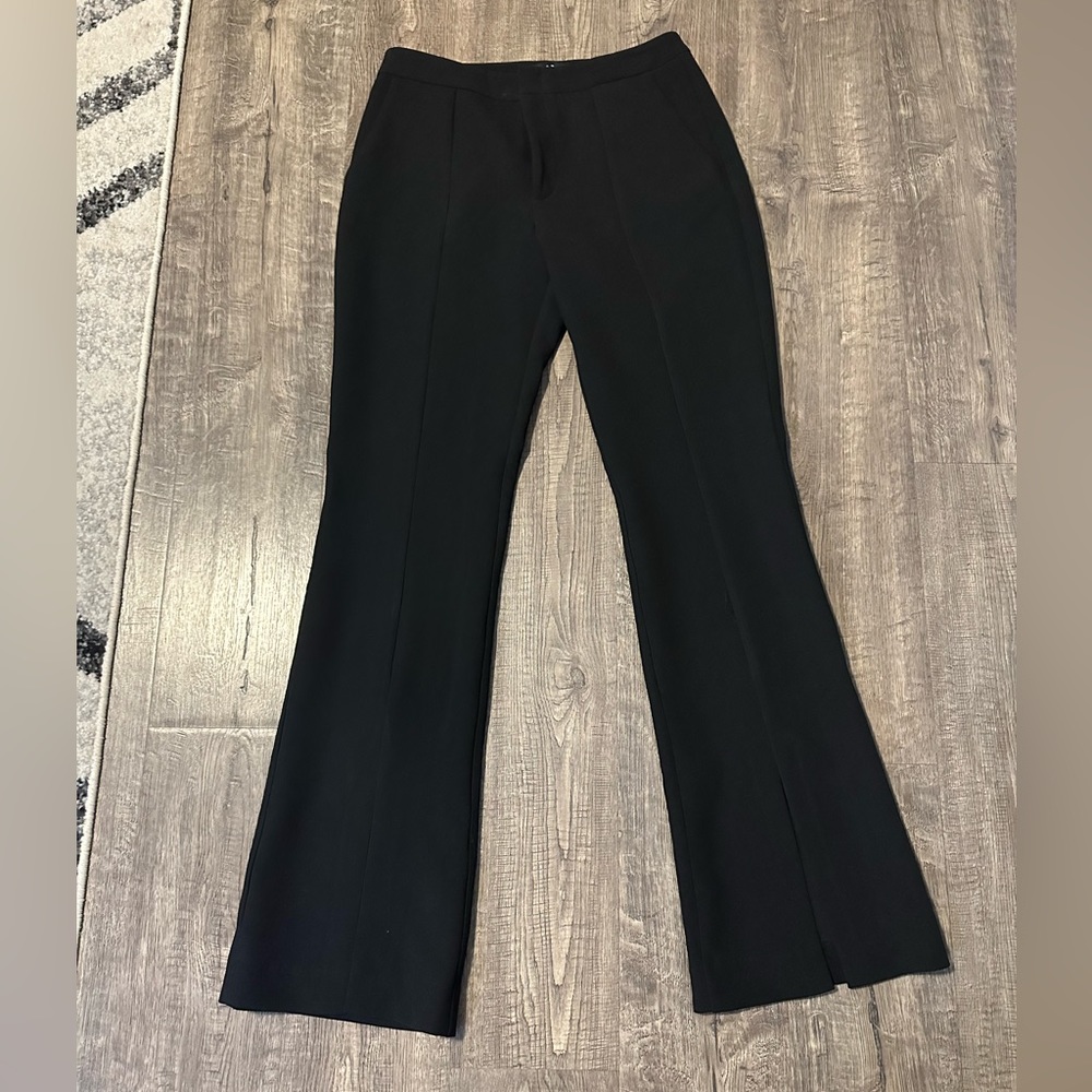 Alice and Trixie Black dress pants with front leg slits (XXS)